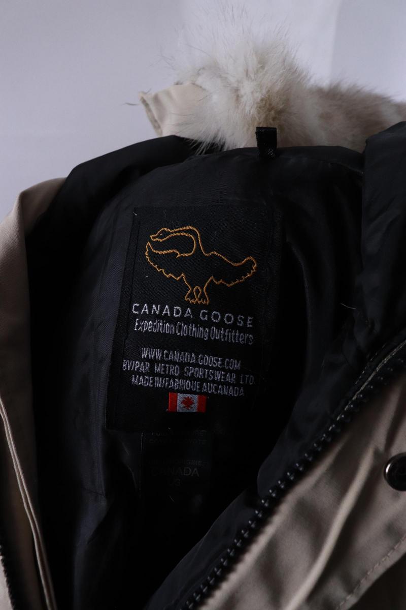 Дамско яке с пълнеж пух Canada Goose - Canada Goose
