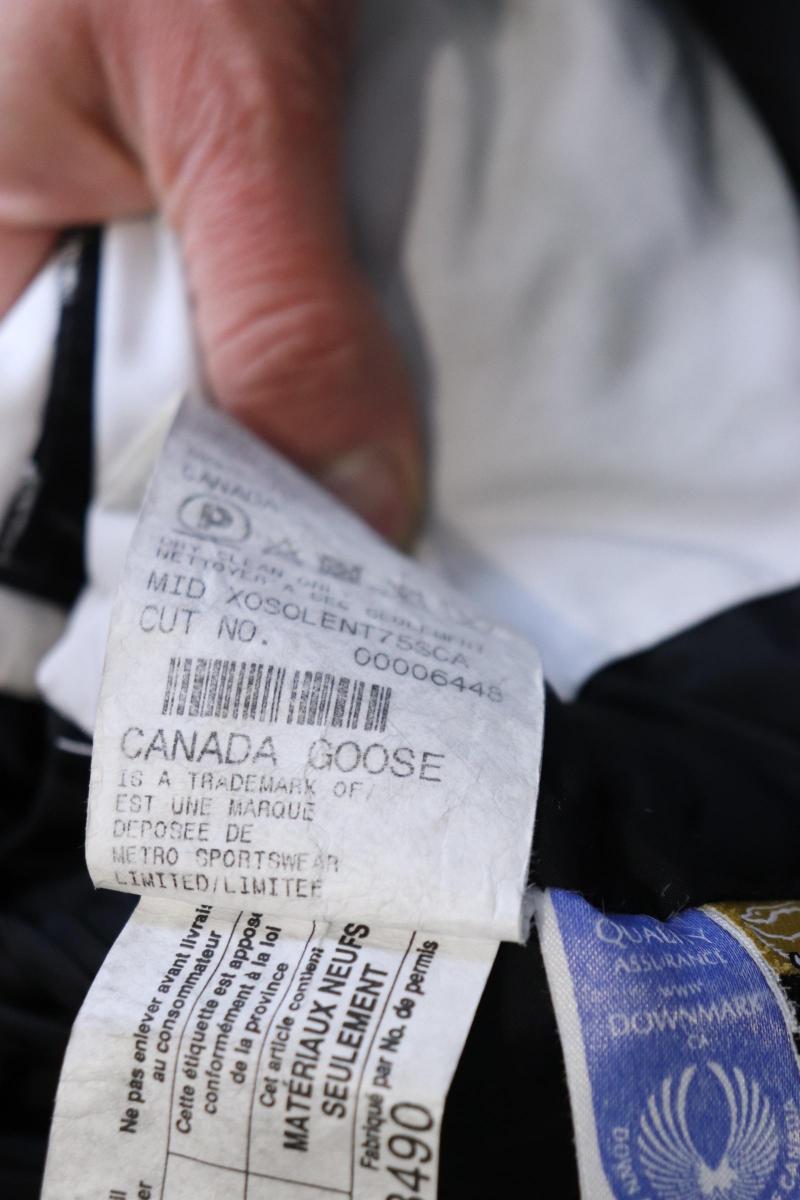 Дамско яке с пълнеж пух Canada Goose - Canada Goose